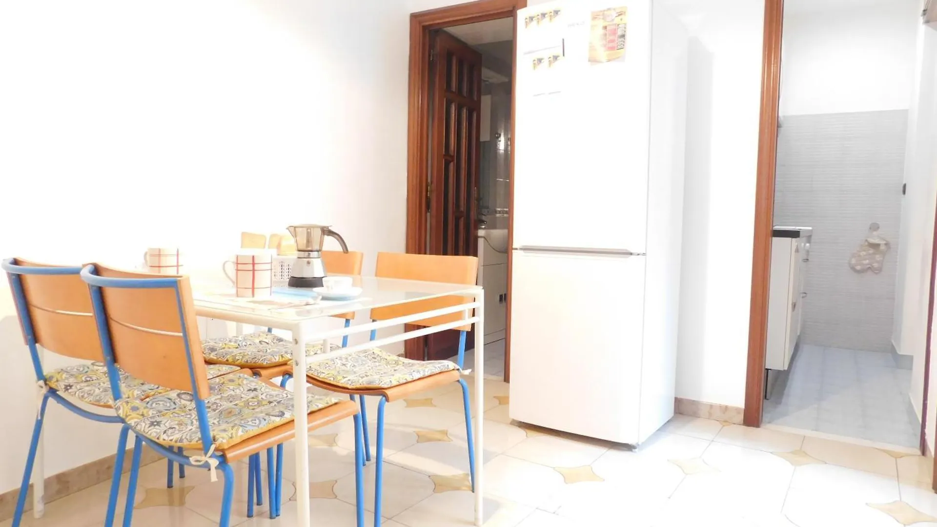 Piacevole Appartamento Chiaia Naples Apartment