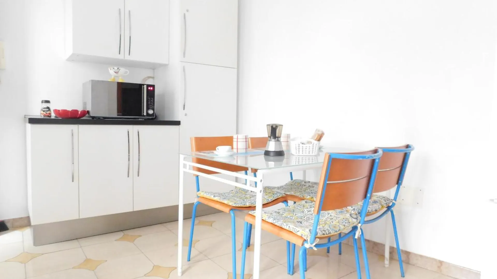 Piacevole Appartamento Chiaia Napoli